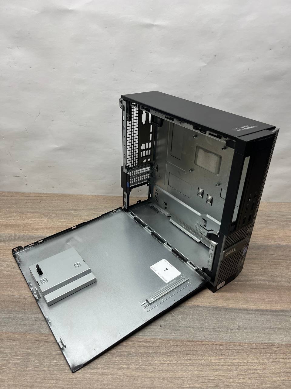 Корпус Dell OptiPlex 7010 Small Form Factor (SFF) 0X8WW2 б/в 3 Корпус Dell OptiPlex 7010 Small Form Factor (SFF) б/в