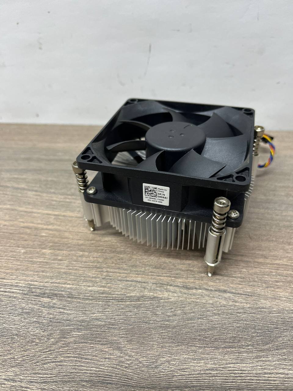 Оригінальний вентилятор охолодження (CPU Fan / Cooling Fan) Dell OptiPlex 9020 SFF – 089R8J б/у 3 Оригінальний вентилятор охолодження (CPU Fan / Cooling Fan) Dell OptiPlex 9020 SFF – 089R8J б/у