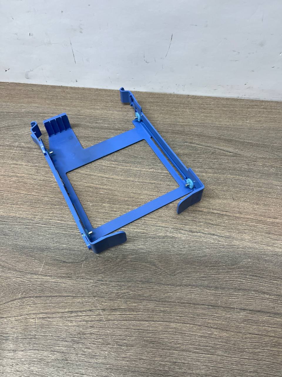 Корзина (HDD caddy) 3.5″ Dell OptiPlex 390 SFF 1B31D2600-600-G 4 Корзина (HDD caddy) 3.5″ Dell OptiPlex 390 SFF 1B31D2600-600-G